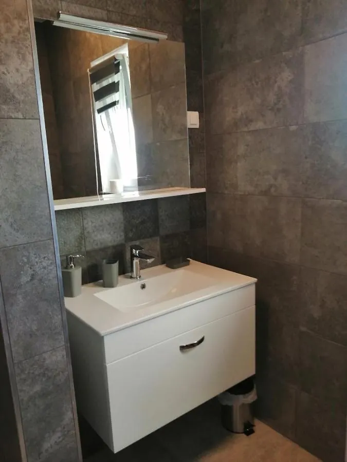 Apartman Sterpin Pula 0*,